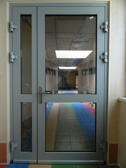 Алюминиевая дверь 1500×2100 мм. GFTD30202 Алюминиевая дверь 1500×2100 мм. GFTD30202
